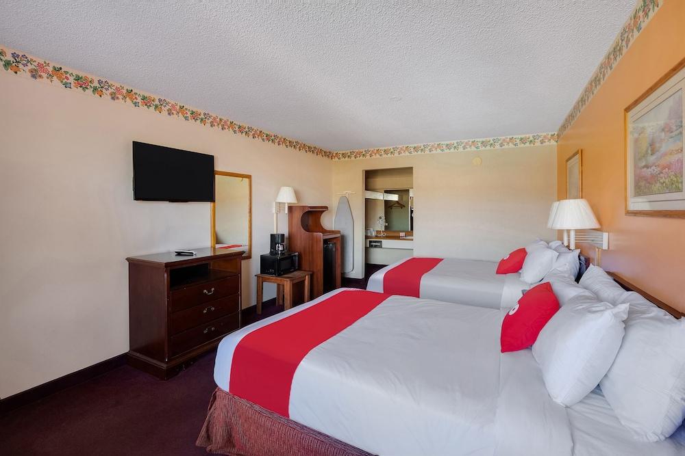 Oyo Hotel Tyler Lindale Εξωτερικό φωτογραφία